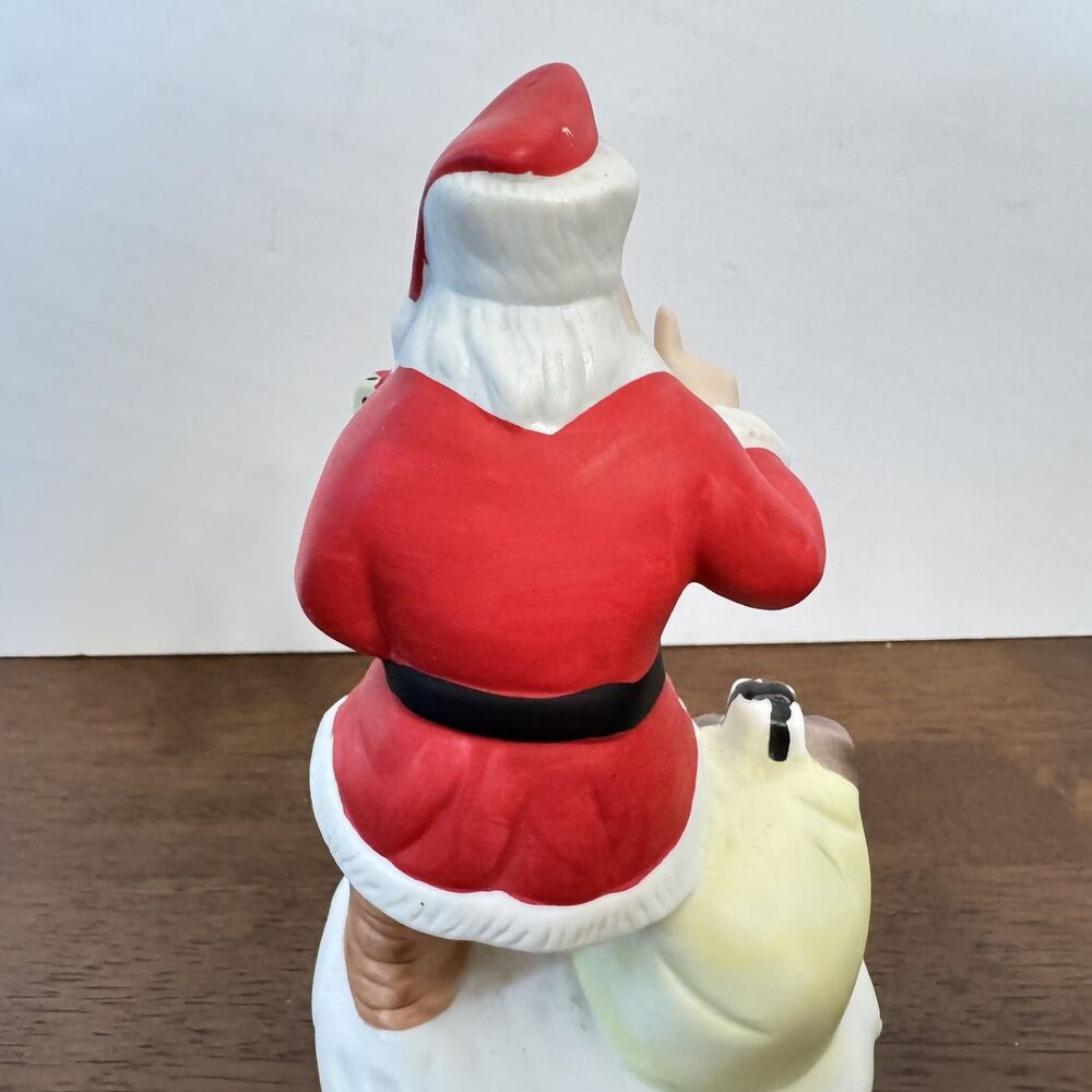Vintage Musical Porcelain Santa Claus made by Mann 1982 Here Comes Santa Claus - Picture 11 of 11